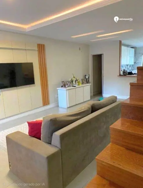 Foto 3 de Casa com 3 quartos à venda, 330m2 em Parque Residencial Guadalajara, Nova Iguacu - RJ