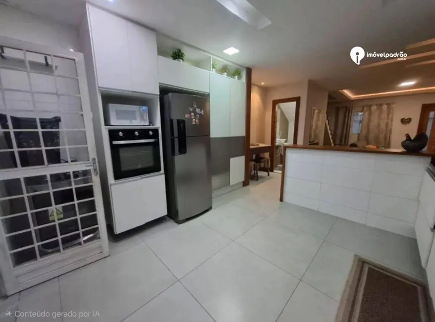 Foto 9 de Casa com 3 quartos à venda, 330m2 em Parque Residencial Guadalajara, Nova Iguacu - RJ