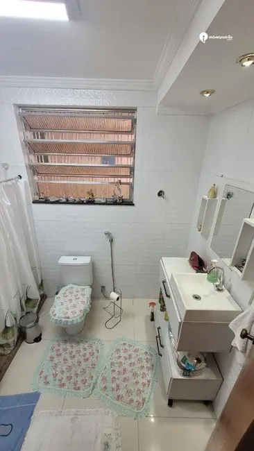 Casa com 2 quartos à venda, 300m2 em Posse, Nova Iguacu - RJ - imagem 5 Foto 5 de Casa com 2 quartos à venda, 300m2 em Posse, Nova Iguacu - RJ