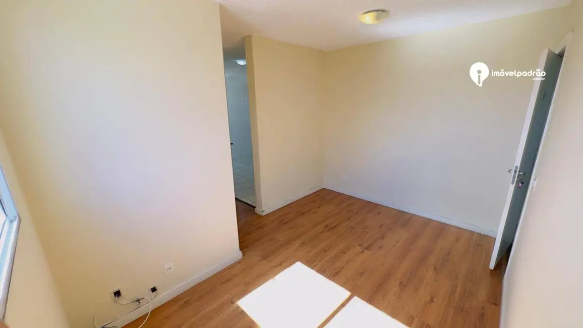 Foto 2 de Apartamento com 2 quartos para alugar, 50m2 em Vila Avelina, Nova Iguacu - RJ