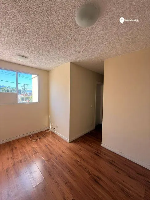 Foto 9 de Apartamento com 2 quartos para alugar, 50m2 em Vila Avelina, Nova Iguacu - RJ