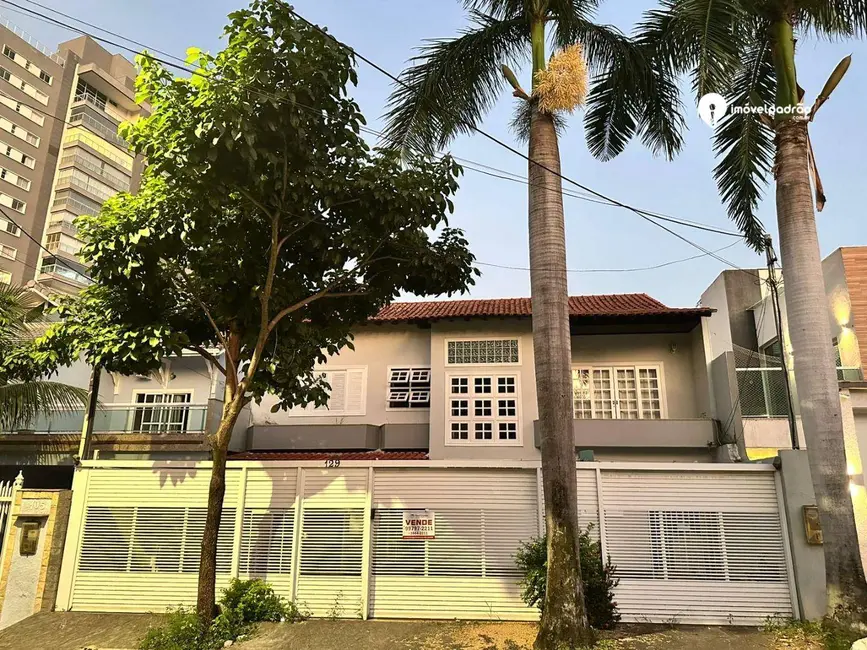 Casa com 5 quartos para alugar, 500m2 em Centro, Nova Iguacu - RJ - imagem 2 Foto 2 de Casa com 5 quartos para alugar, 500m2 em Centro, Nova Iguacu - RJ