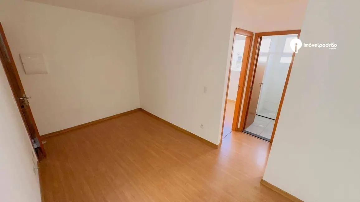 Foto 3 de Apartamento com 2 quartos à venda, 44m2 em Jardim Canaã, Nova Iguacu - RJ