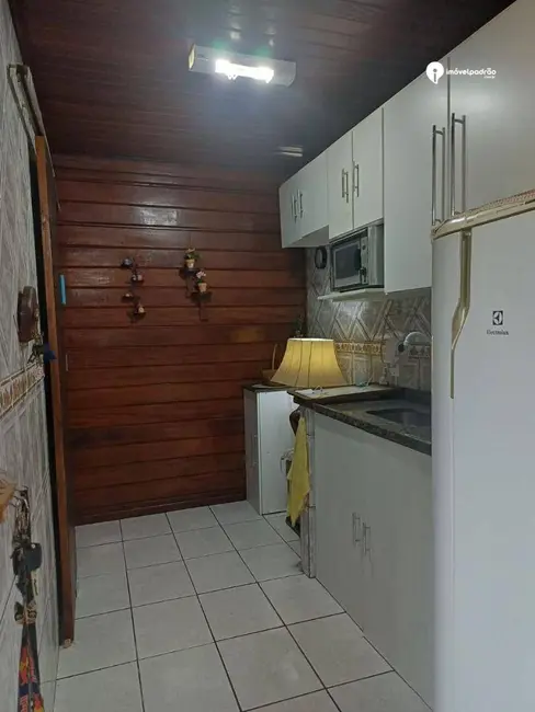 Casa com 2 quartos à venda, 280m2 em Lagoinha, Nova Iguacu - RJ - imagem 4 Foto 4 de Casa com 2 quartos à venda, 280m2 em Lagoinha, Nova Iguacu - RJ