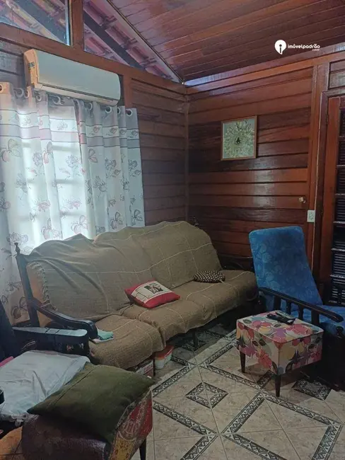 Casa com 2 quartos à venda, 280m2 em Lagoinha, Nova Iguacu - RJ - imagem 7 Foto 7 de Casa com 2 quartos à venda, 280m2 em Lagoinha, Nova Iguacu - RJ