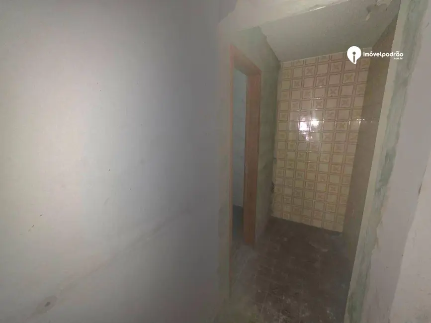 Loja para alugar, 60m2 em Centro, Nova Iguacu - RJ - imagem 9 Foto 9 de Loja para alugar, 60m2 em Centro, Nova Iguacu - RJ