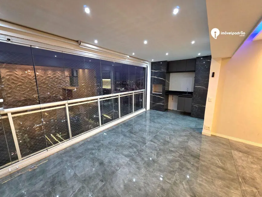 Apartamento com 3 quartos para alugar, 125m2 em Nova Iguacu - RJ - imagem 8 Foto 8 de Apartamento com 3 quartos para alugar, 125m2 em Nova Iguacu - RJ