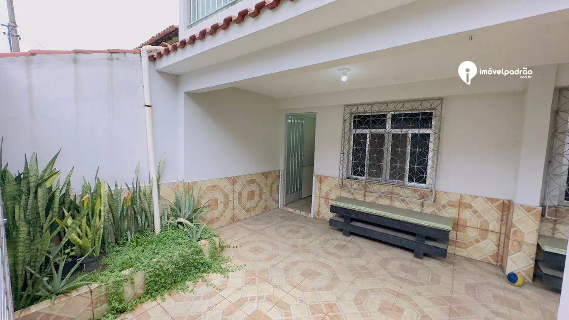 Casa de Condomínio com 3 quartos para alugar, 160m2 em Nova Iguacu - RJ - imagem 3 Foto 3 de Casa de Condomínio com 3 quartos para alugar, 160m2 em Nova Iguacu - RJ