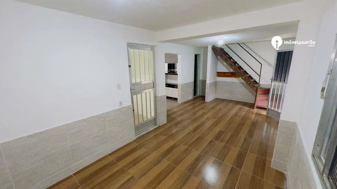 Casa de Condomínio com 3 quartos para alugar, 160m2 em Nova Iguacu - RJ - imagem 9 Foto 9 de Casa de Condomínio com 3 quartos para alugar, 160m2 em Nova Iguacu - RJ