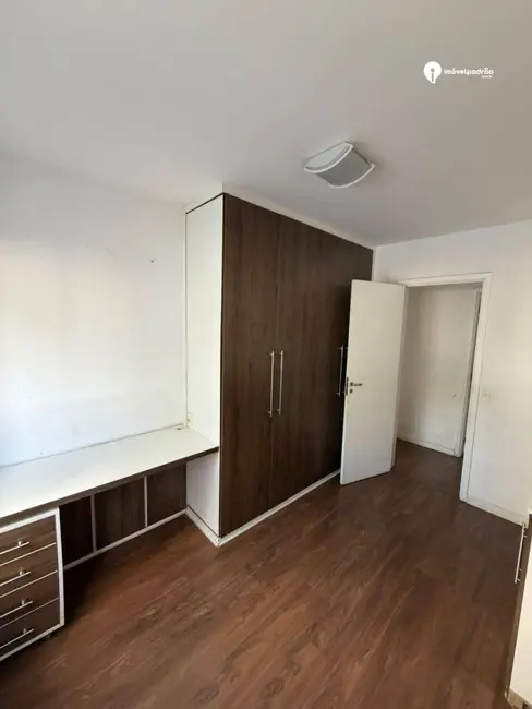 Apartamento com 3 quartos à venda, 80m2 em Centro, Nova Iguacu - RJ - imagem 7 Foto 7 de Apartamento com 3 quartos à venda, 80m2 em Centro, Nova Iguacu - RJ