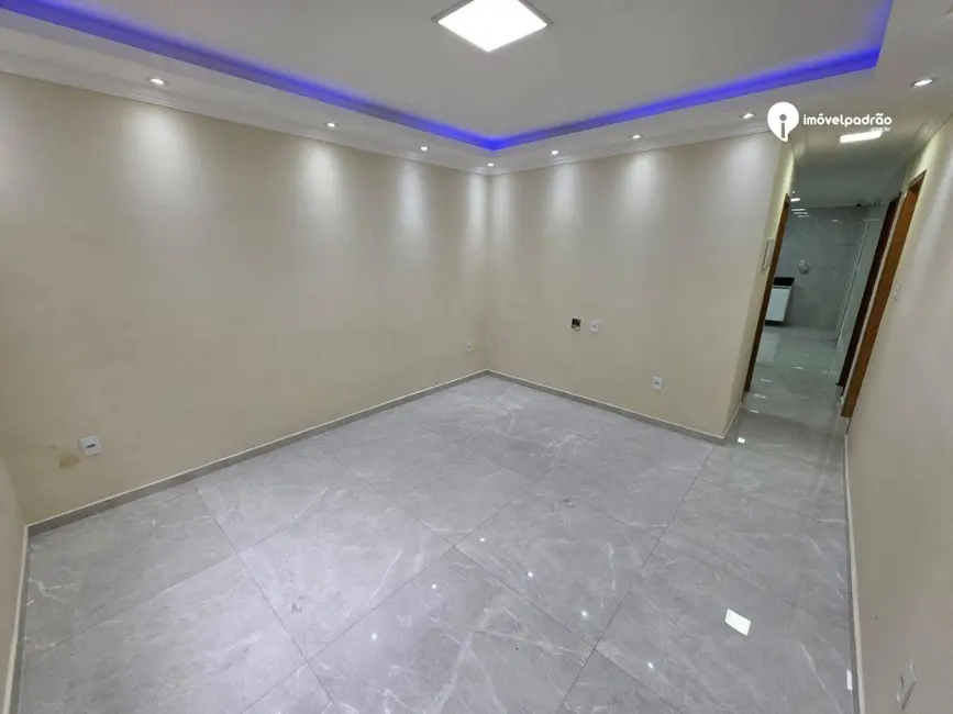 Foto 5 de Casa com 2 quartos para alugar, 180m2 em Jardim Palmares, Nova Iguacu - RJ