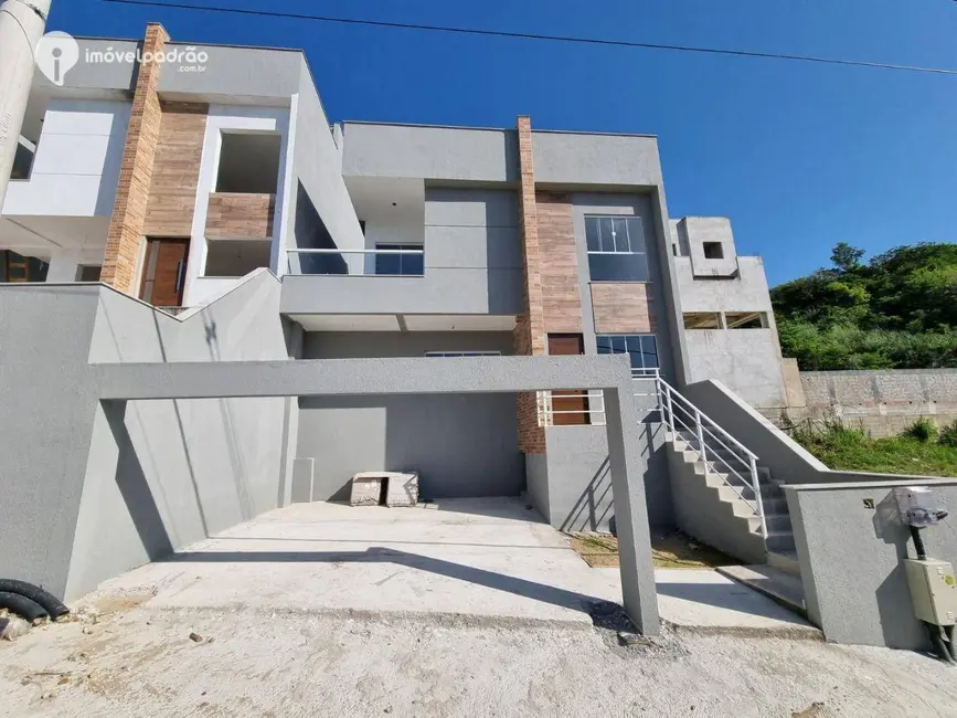 Casa de Condomínio com 4 quartos à venda, 162m2 em Centro, Nova Iguacu - RJ - imagem 3 Foto 3 de Casa de Condomínio com 4 quartos à venda, 162m2 em Centro, Nova Iguacu - RJ