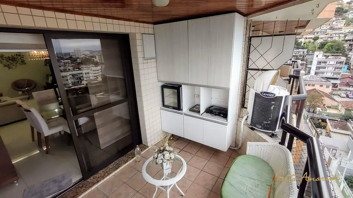 Foto 1 de Apartamento com 3 quartos à venda, 167m2 em Caonze, Nova Iguacu - RJ