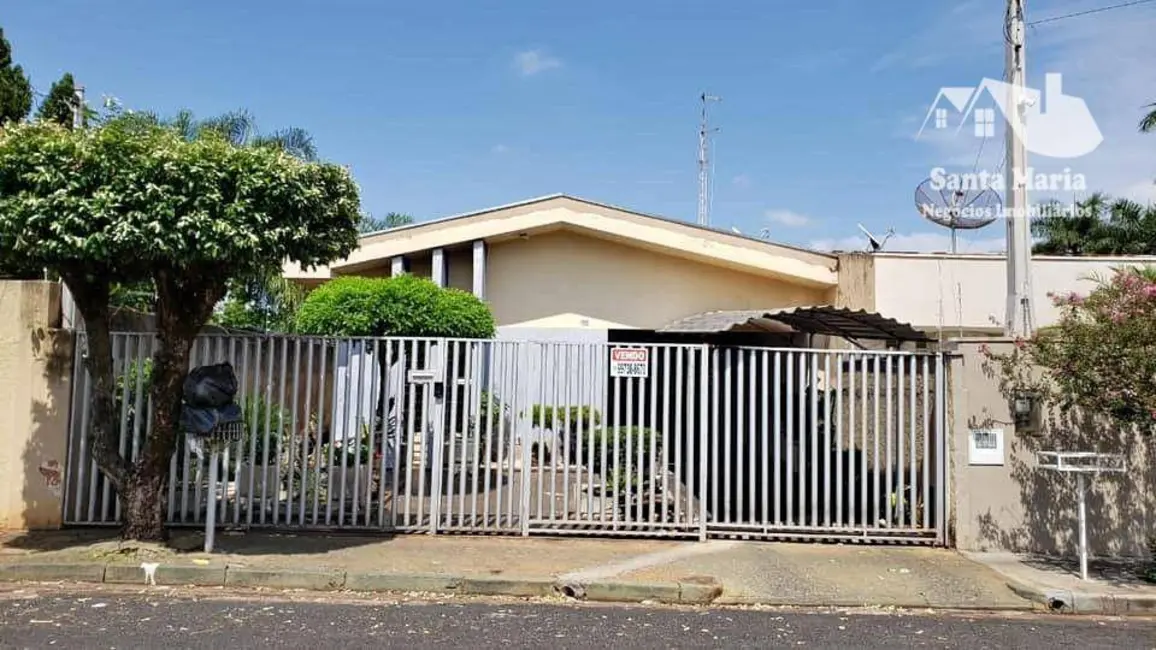 Foto 1 de Casa com 3 quartos à venda, 290m2 em Patrimônio Velho, Votuporanga - SP