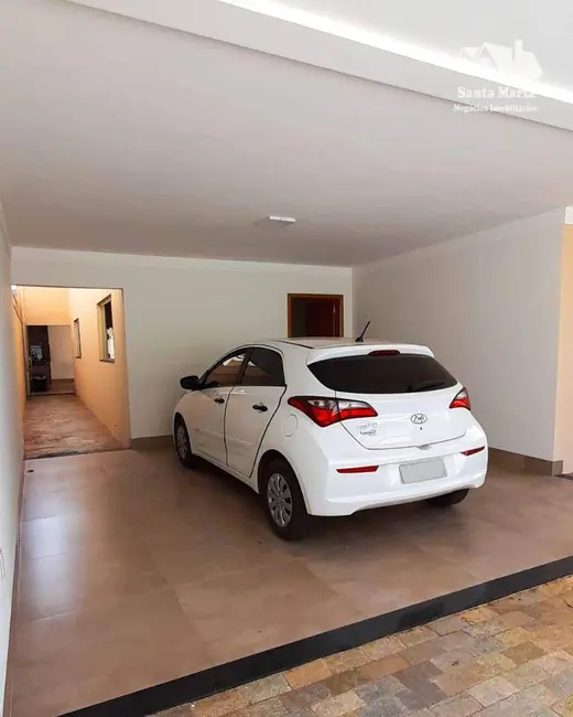 Foto 3 de Casa com 3 quartos à venda, 240m2 em Votuporanga - SP