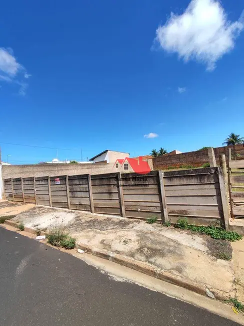 Foto 2 de Terreno / Lote à venda, 486m2 em Votuporanga - SP
