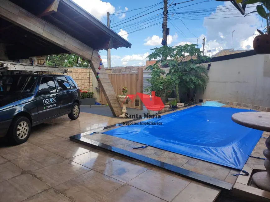 Foto 9 de Casa com 2 quartos à venda, 220m2 em Jardim Portal dos Lagos, Votuporanga - SP