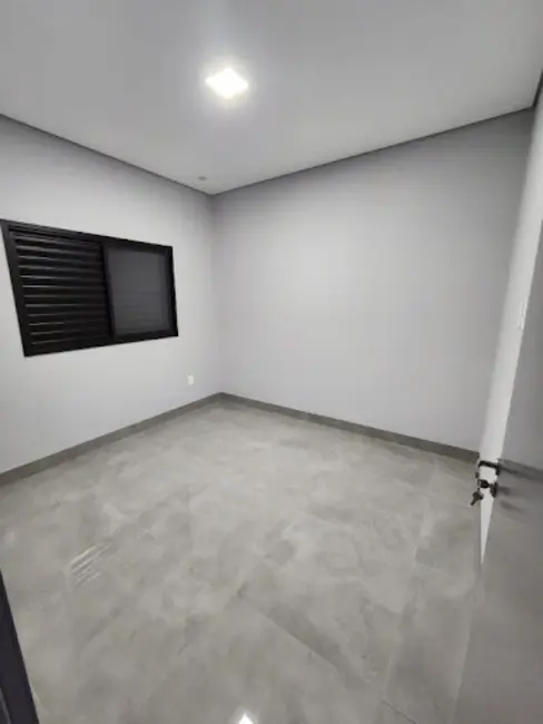 Foto 9 de Casa com 3 quartos à venda, 204m2 em Chácara Aviação, Votuporanga - SP