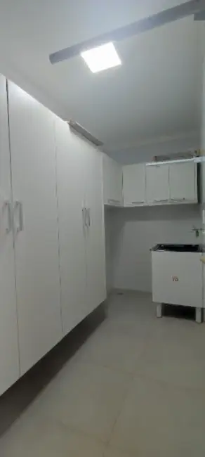 Foto 2 de Casa com 3 quartos à venda, 245m2 em Jardim Eldorado, Votuporanga - SP