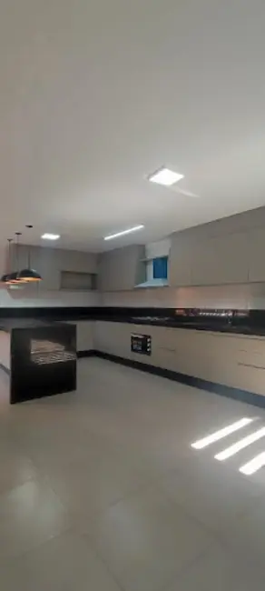 Foto 6 de Casa com 3 quartos à venda, 245m2 em Jardim Eldorado, Votuporanga - SP