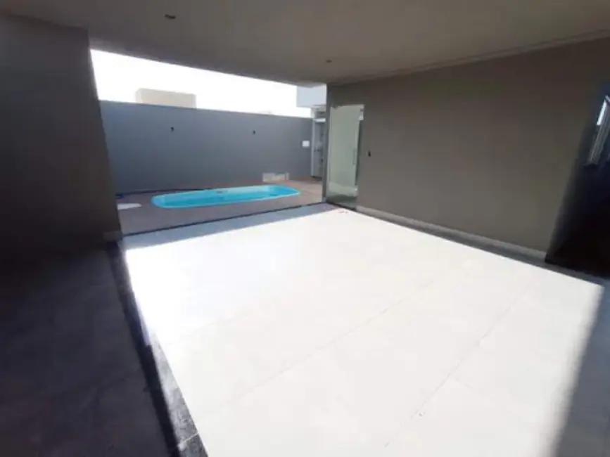 Foto 4 de Casa com 3 quartos à venda, 183m2 em Jardim das Carobeiras, Votuporanga - SP