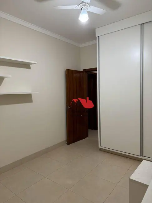 Foto 8 de Casa com 3 quartos à venda, 214m2 em Jardim Residencial Vilar, Votuporanga - SP