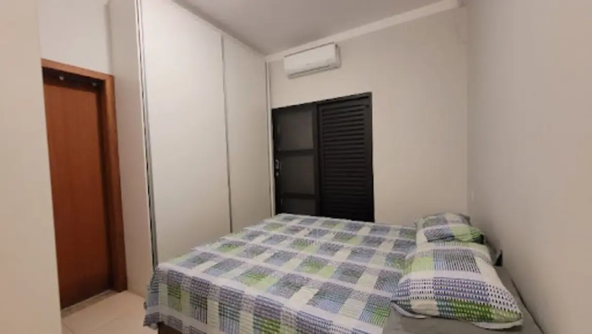 Foto 5 de Casa com 3 quartos à venda, 214m2 em Jardim Residencial Vilar, Votuporanga - SP