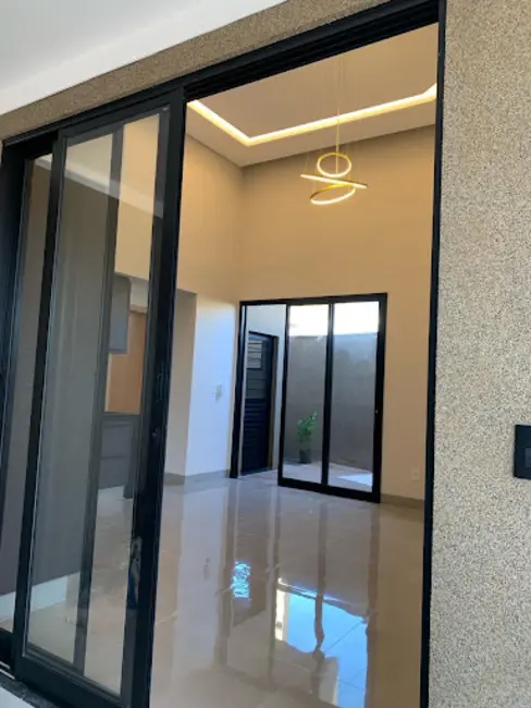 Foto 4 de Casa com 3 quartos à venda, 152m2 em Jardim Universitário, Votuporanga - SP