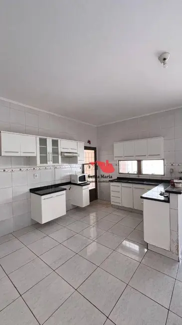 Casa com 3 quartos à venda, 300m2 em Jardim Orlando Mastrocola, Votuporanga - SP - imagem 5 Foto 5 de Casa com 3 quartos à venda, 300m2 em Jardim Orlando Mastrocola, Votuporanga - SP