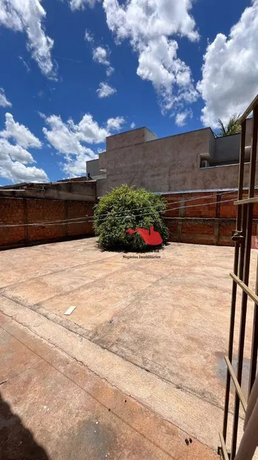 Casa com 3 quartos à venda, 300m2 em Jardim Orlando Mastrocola, Votuporanga - SP - imagem 4 Foto 4 de Casa com 3 quartos à venda, 300m2 em Jardim Orlando Mastrocola, Votuporanga - SP
