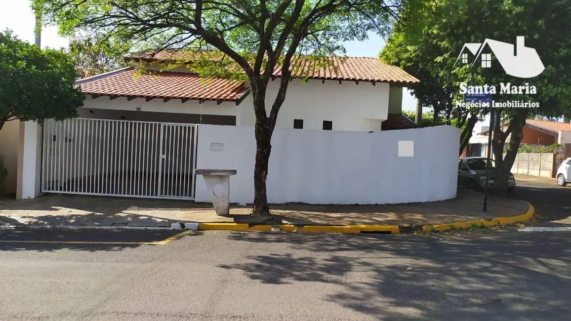 Foto 1 de Casa com 3 quartos à venda, 150m2 em Vila Nova, Votuporanga - SP