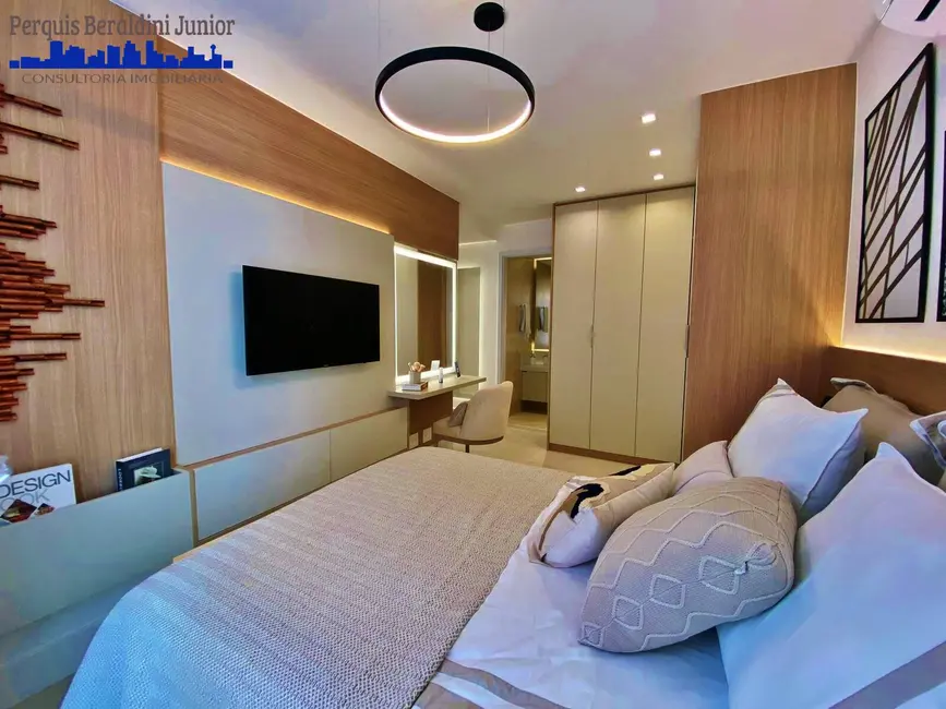 Foto 7 de Apartamento com 2 quartos à venda, 75m2 em Icaraí, Niteroi - RJ