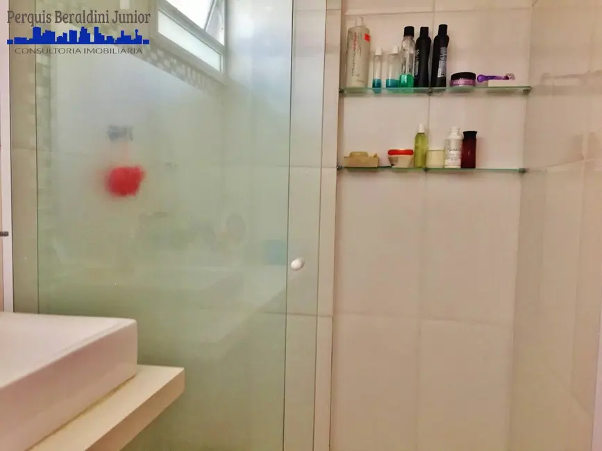 Apartamento com 2 quartos à venda, 78m2 em Icaraí, Niteroi - RJ - imagem 8 Foto 8 de Apartamento com 2 quartos à venda, 78m2 em Icaraí, Niteroi - RJ