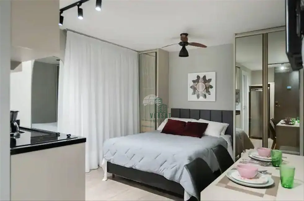 Foto 3 de Kitnet com 1 quarto à venda, 19m2 em Centro, Curitiba - PR