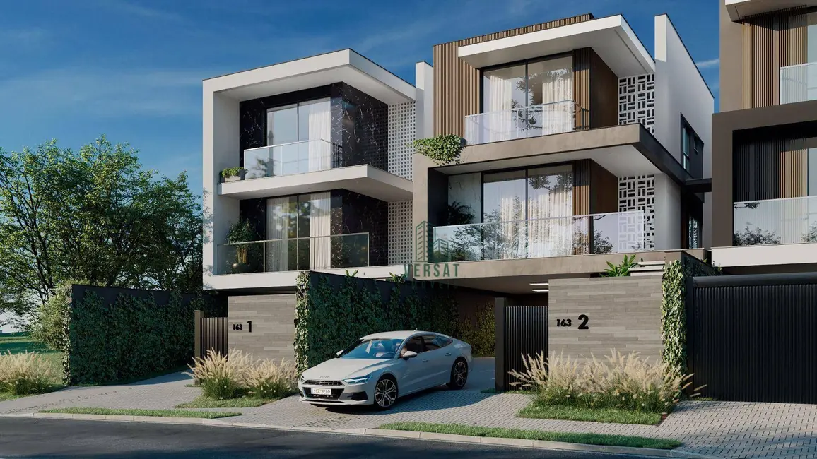 Casa com 4 quartos à venda, 305m2 em Vista Alegre, Curitiba - PR - imagem 3 Foto 3 de Casa com 4 quartos à venda, 305m2 em Vista Alegre, Curitiba - PR