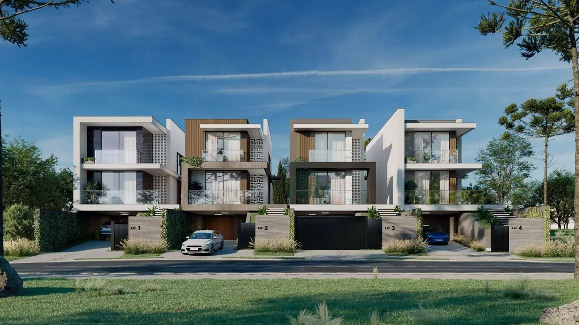 Casa com 4 quartos à venda, 305m2 em Vista Alegre, Curitiba - PR - imagem 2 Foto 2 de Casa com 4 quartos à venda, 305m2 em Vista Alegre, Curitiba - PR