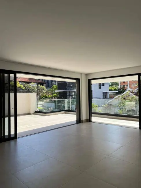 Foto 8 de Apartamento com 3 quartos à venda, 101m2 em Água Verde, Curitiba - PR