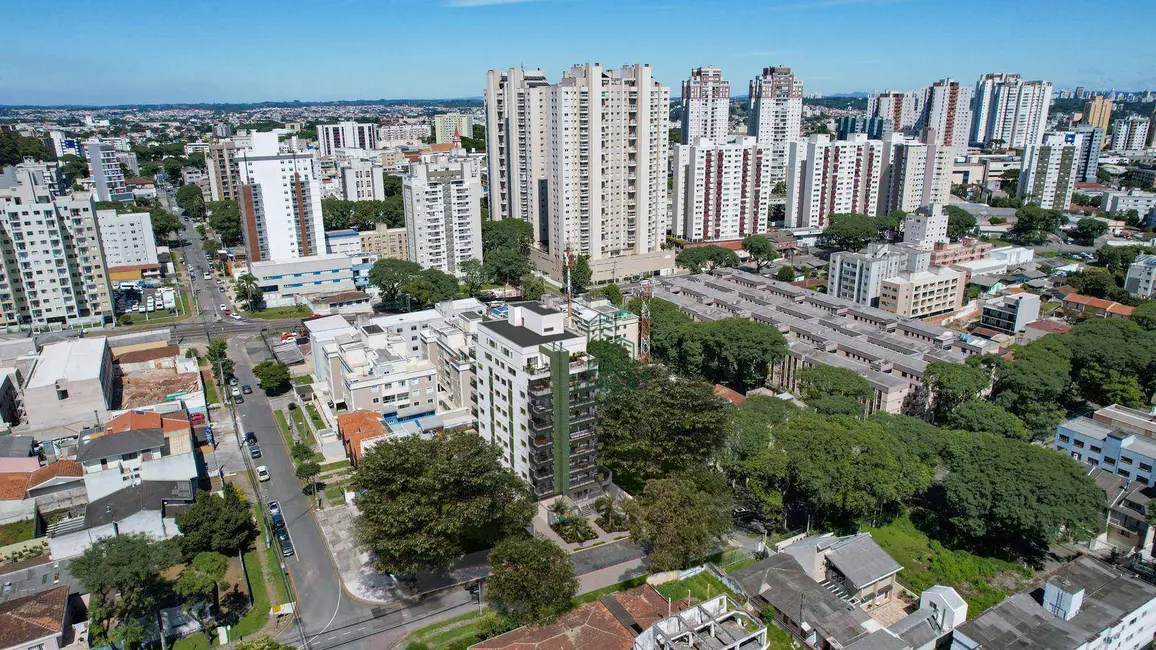 Foto 1 de Apartamento com 2 quartos à venda, 66m2 em Portão, Curitiba - PR
