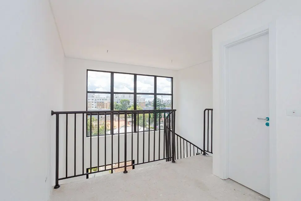 Loft / Flat com 1 quarto à venda, 35m2 em Portão, Curitiba - PR - imagem 5 Foto 5 de Loft / Flat com 1 quarto à venda, 35m2 em Portão, Curitiba - PR