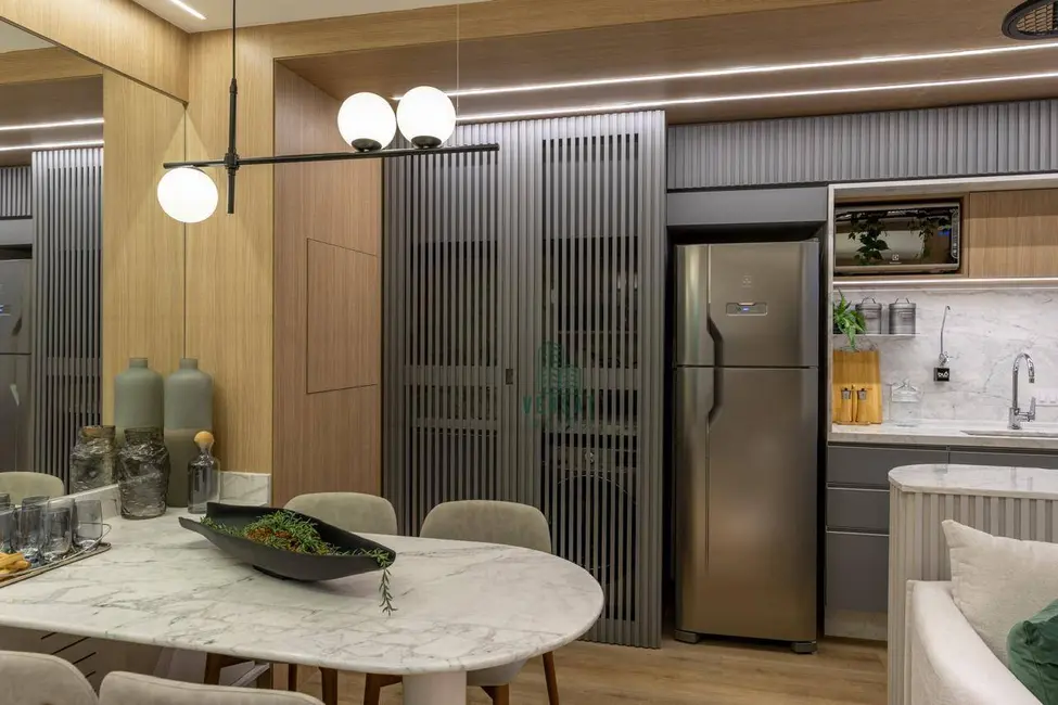 Apartamento com 2 quartos à venda, 55m2 em Juvevê, Curitiba - PR - imagem 2 Foto 2 de Apartamento com 2 quartos à venda, 55m2 em Juvevê, Curitiba - PR