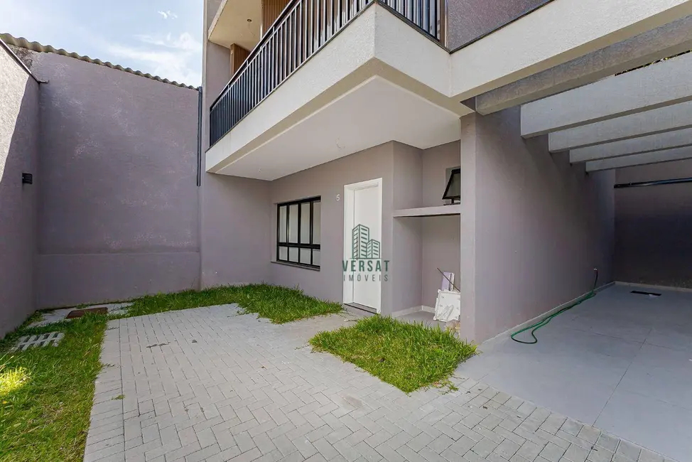 Foto 2 de Sobrado com 4 quartos à venda, 162m2 em Água Verde, Curitiba - PR