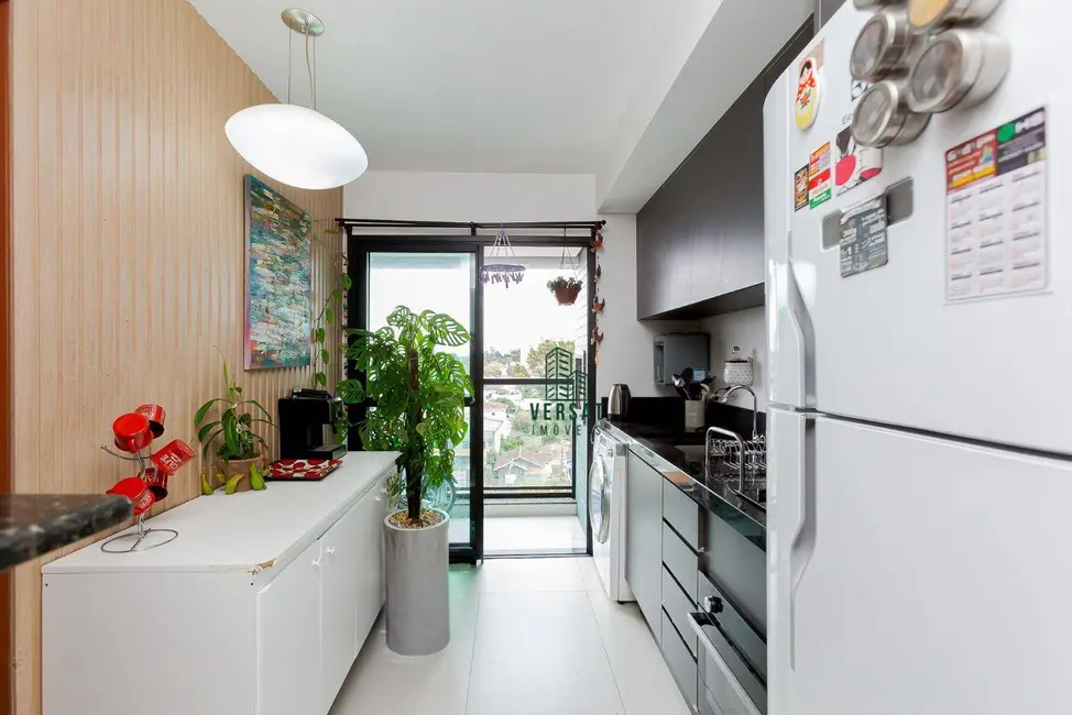 Foto 2 de Apartamento com 1 quarto à venda, 28m2 em Novo Mundo, Curitiba - PR