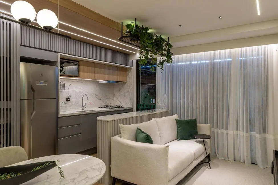 Apartamento com 2 quartos à venda, 55m2 em Juvevê, Curitiba - PR - imagem 3 Foto 3 de Apartamento com 2 quartos à venda, 55m2 em Juvevê, Curitiba - PR