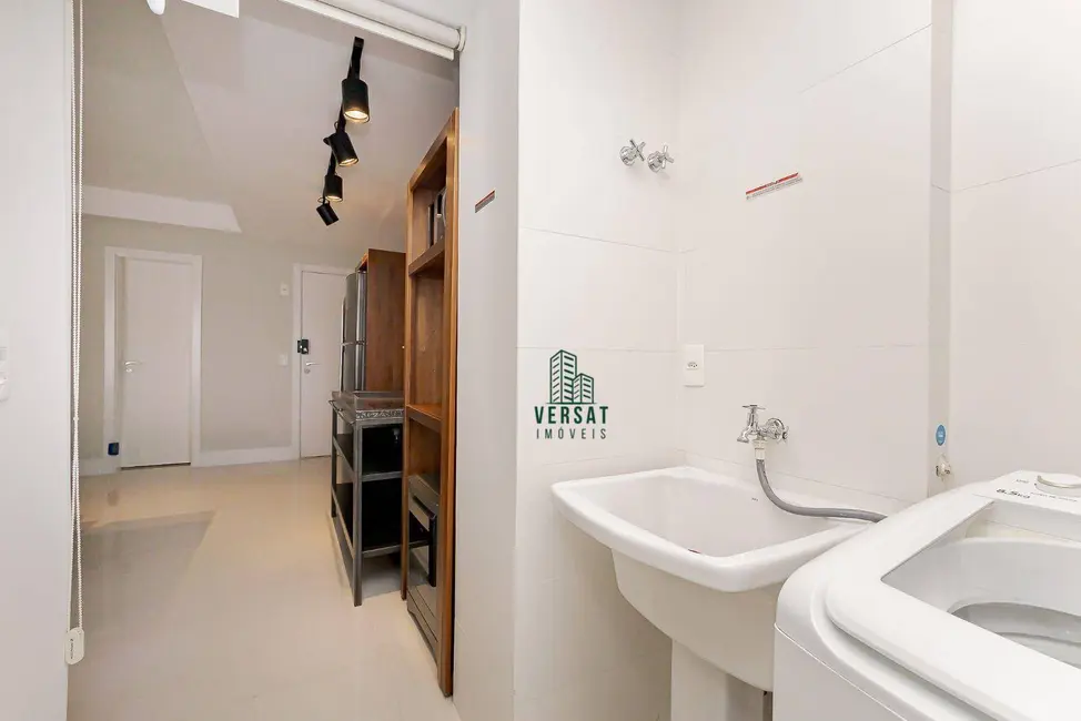 Foto 11 de Apartamento com 2 quartos para alugar, 82m2 em Batel, Curitiba - PR