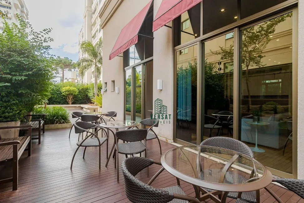 Foto 29 de Apartamento com 2 quartos para alugar, 82m2 em Batel, Curitiba - PR