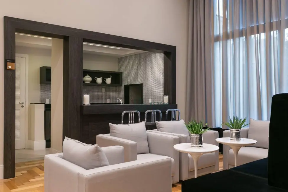 Foto 45 de Apartamento com 2 quartos para alugar, 82m2 em Batel, Curitiba - PR