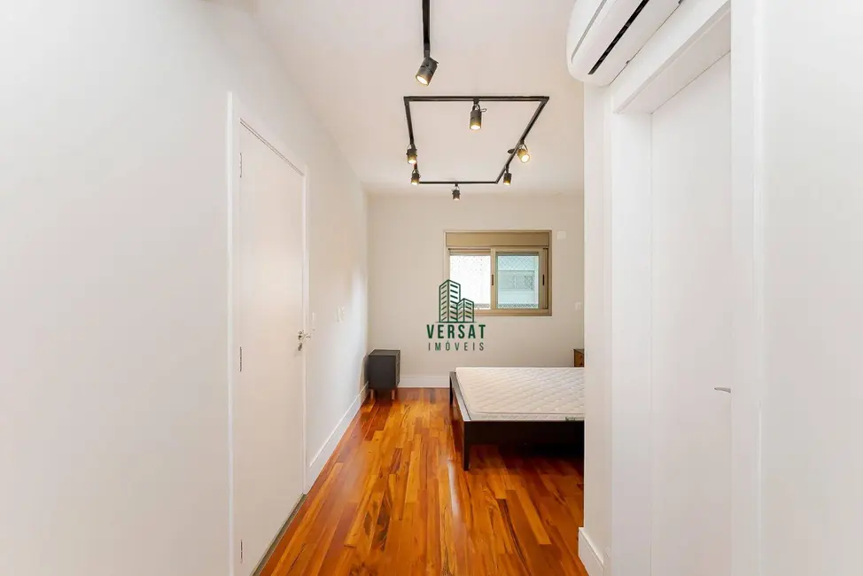 Foto 18 de Apartamento com 2 quartos para alugar, 82m2 em Batel, Curitiba - PR