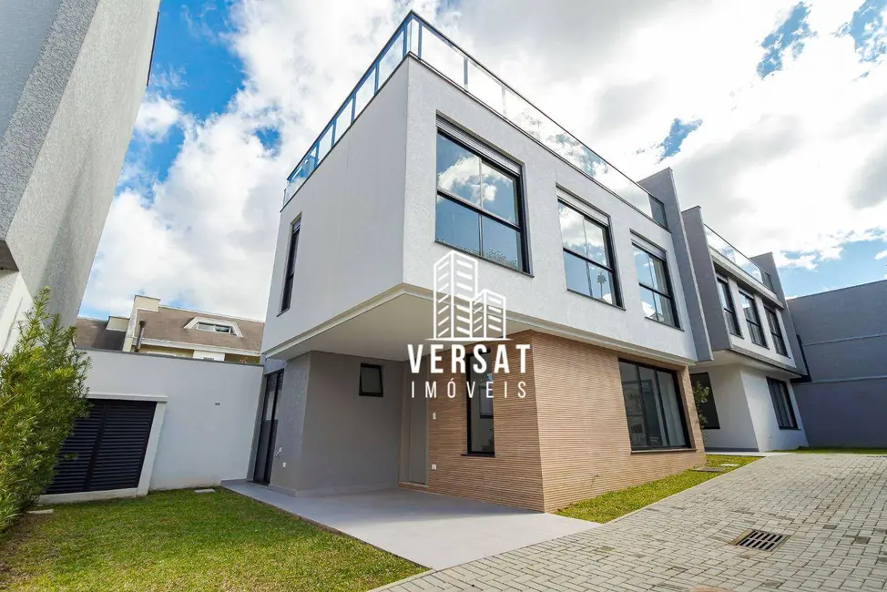 Foto 3 de Sobrado com 3 quartos à venda, 130m2 em São Lourenço, Curitiba - PR