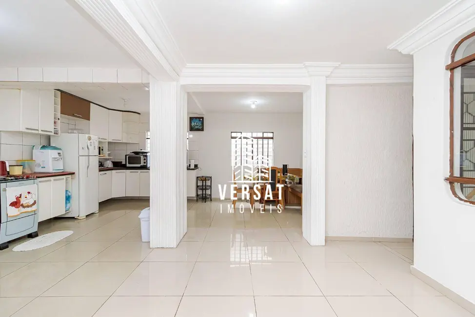 Foto 8 de Sobrado com 3 quartos à venda, 206m2 em Cidade Industrial, Curitiba - PR