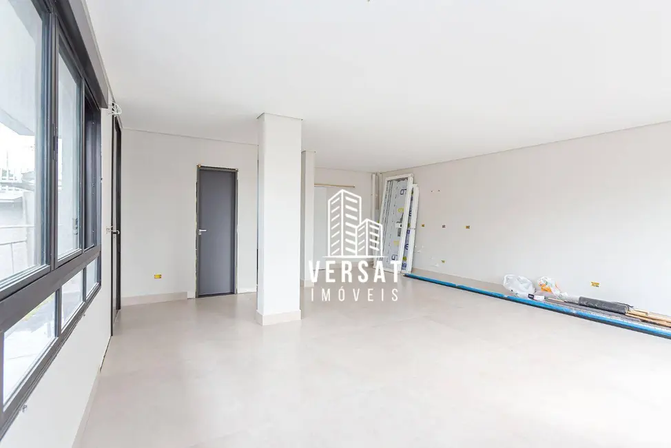 Foto 6 de Sobrado com 3 quartos à venda, 241m2 em Uberaba, Curitiba - PR